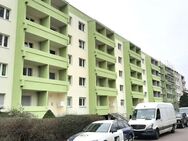 Erstbezug nach Sanierung 3-Zimmer-Wohnung mit Balkon und Lift - Halle (Saale)