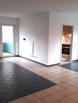 !!! Top Gelegenheit !!! 3 ZKB gr. Balkon plus TG - Hockenheim