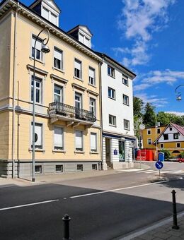 Kernsanierte Altbauetage in absoluter Innenstadtlage - Baden-Baden