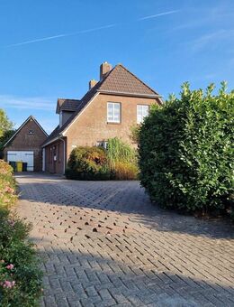 Friesisches Einfamilienhaus mit viel Platz - Ahrenshöft