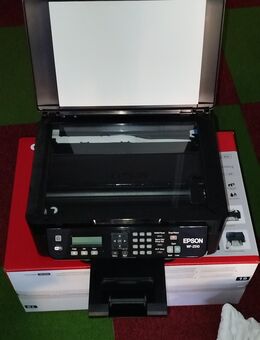 Epson Drucker Scanner Copierer - Pirna