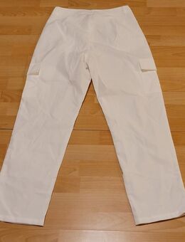 Modische leichte Weiße Damen Sommer Hose - Uchte
