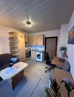 1-2 ZKB möbliert im 2.OG zu vermieten - Bremerhaven