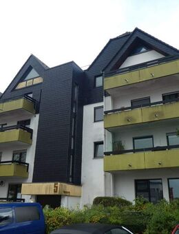 Helle Wohnung mit zwei Balkonen und eigenem Tiefgaragenstellplatz - zentral und komfortabel! - Idstein