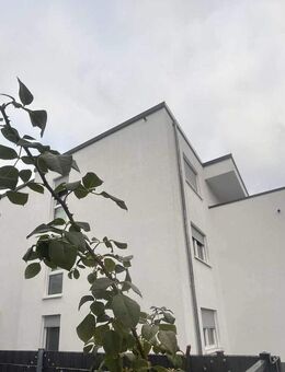 Modernes Wohnen mit Fußbodenheizung, Parkett, Balkon! Herrliche ruhige Lage. - Schwalbach (Taunus)