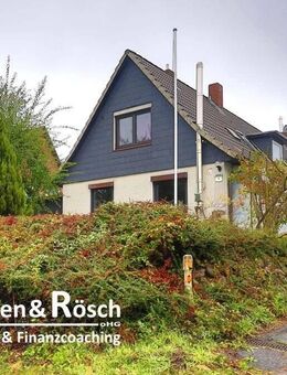 Mehrfamilienhaus mit drei Wohneinheiten auf großem Grundstück - Delingsdorf