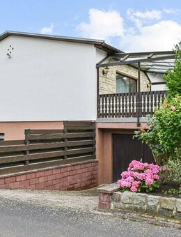 Kleines Einfamilienhaus mit heimeligen Garten im südlich gelegenen Wohngebiet Bauhof-Güstrow - Güstrow