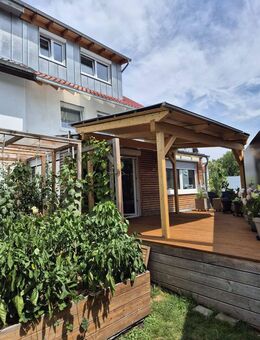 *TOP moderne und großzügige Doppelhaushälfte in ruhiger Wohnlage* - Winterbach (Baden-Württemberg)