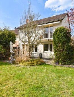 Im beliebten Mascherode! Reiheneckhaus mit Keller und schön angelegtem Garten. - Braunschweig