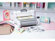 Neu mit OVP und Rechnung Sizzix Big Shot Plus (DIN A4) Starter Kit Stanz- und Prägemaschine Edition. - Itzehoe