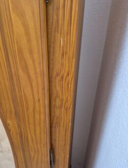 Bauernschrank Kleiderschrank MASSIV - antiker Styl - sehr robust - Essen