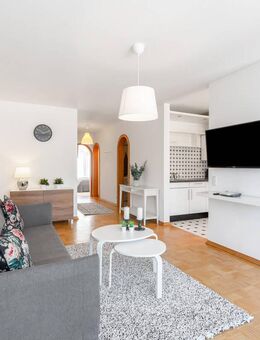 Welc(H)ome® by RIDA FLATS - Köln-Mülheim: All-in! Rheinnähe, Messe, Balkon, WIFI & Tiefgarage - Köln