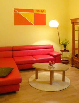 Altbau-Apartment Hochparterre in Kreuzberg (1918), 52 m², 2 Zi., hochwertige EBK, Keller - Berlin