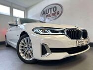 BMW 530 E LUXURY LINE*LEDER*NAVI*HEAD UP*BT*MFL*LED* - Sindelfingen