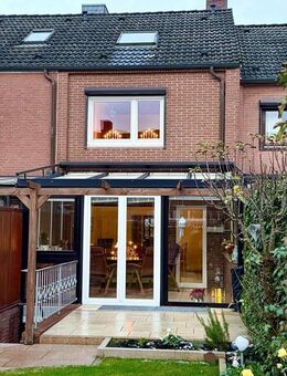 Das perfekte Weihnachtsgeschenk: Einziehen und Genießen. Ihr gemütliches Zuhause in Pinneberg. - Pinneberg