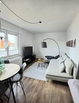 Attraktive 1-Zimmer-Wohnung mit Weitblick in zentraler Lage - perfekt für Singles und Anleger. - Stuttgart