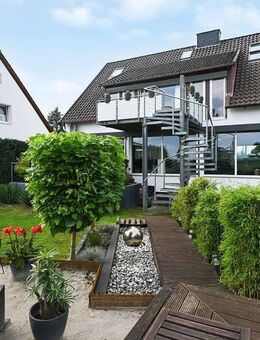 Modernes Einfamilienhaus mit unverbautem Blick! - Giesen