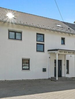 PROVISIONSFREI - Viel Platz zum Leben: Einfamilienhaus mit Einliegerwohnung & weitläufigem Grundstück - Emmingen-Liptingen
