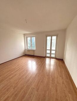 Helle 3 Raumwohnung mit hofseitiger Loggia - Görlitz