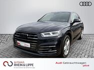 Audi Q5, 55 TFSI e quattro, Jahr 2020 - Wesel