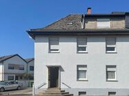 Zweifamilienhaus mit Einliegerwohnung und Halle/Werkstatt in Hennef! - Hennef (Sieg)