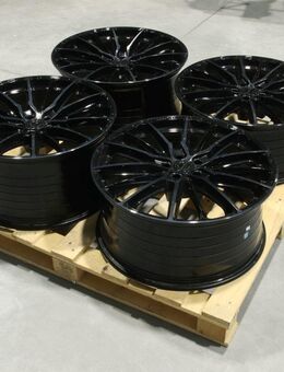Set-CVR#100 – Japan Racing CVR7 Felgenset - Neuhaus (Inn)