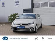 VW Polo, 1.0 TSI Style L, Jahr 2024 - Rostock