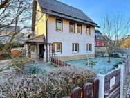Einfamilienhaus in Suhl Heinrichs mit Kamin und kleinem Garten - Suhl