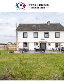NEUER PREIS! Freistehendes Wohnhaus in Manderscheid - ehemalige Gaststätte - mit Biergarten - Manderscheid (Landkreis Bernkastel-Wittlich)