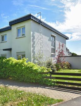 Familienfreundliches Reihenendhaus mit viel Platz in Bad Homburg / Kirdorf - Bad Homburg (Höhe)
