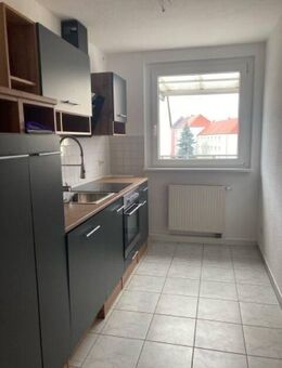 2 Zimmer mit moderner Einbauküche - Dessau-Roßlau