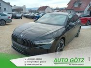 Skoda Superb, Combi Sportline iV Vorb Blind-Spot elektr Heckkl LichtAssist Induktiv Laden Frontscheibenheiz vo hi hi vo VZE Digi SpurAssist Sunset Spiegel elektr anklappbar 4xEFH Armlehne Connect Blin, Jahr 2022 - Beilngries