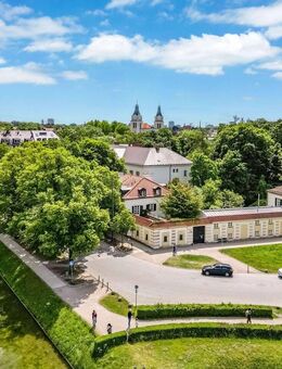 Historische Altbauvilla in einmaliger Lage am Nymphenburger Schloss - München