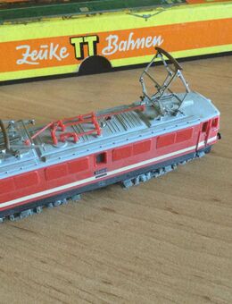 TT E 211 Zeuke 99,00 € + 7,99 € Versand Deutschland - Klötze