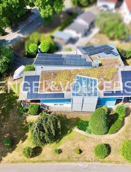 Einzigartiges Architektenhaus: Eleganz und Natur vereint mit schöner Burgsicht und exquisitem Design. - Hechingen