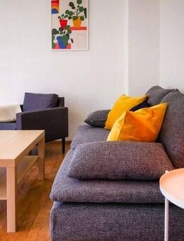 freundliche 2-Raum-Wohnung vollmöbliert - Zwickau