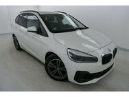 BMW 225 xe Active Tourer Sport Line LED Navi HuD H&K - Paderborn