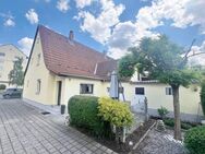 Charmante Doppelhaushälfte in Fürth Stadeln mit genehmigter Wohnraumerweiterung - Fürth