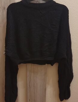 Schwarzer croped strick Pullover von Divided Größe xs(34) - Darmstadt