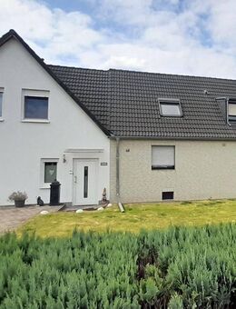Mehrgenerationenhaus zum Ausbau geeignet, plus Tolles Einfamilienhaus Bj. 2008 - Krefeld