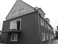 Moderne Traumwohnung: Einbauküche und Balkon in energiesparendem KfW55-Effizienzhaus! - Kahl (Main)
