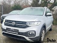 VW T-Cross, 1.0 TSI Style R-FAHRKAMERA LANE-ASSIS, Jahr 2021 - Hohenwestedt