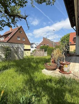 Wohnen mit Weitblick - 3-Familienhaus mit Solartechnik in Steinenbronn - Steinenbronn