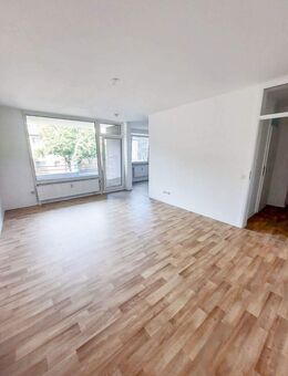 Düsseldorf-Lierenfeld * Erstbezug nach Sanierung * attraktive 2 Zi. Wohnung - Düsseldorf