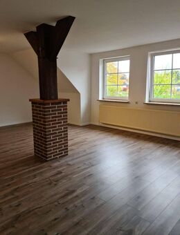 Große Wohnung in Varel Langendamm - Varel
