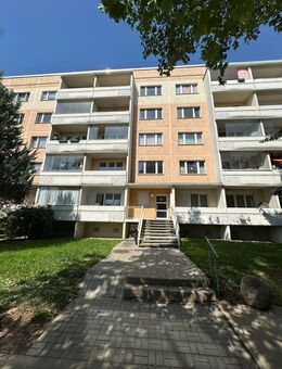 +++ Schöne helle 3 Raumwohnung in Langendorf +++ - Weißenfels