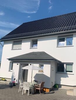 HENNEF -Nähe-, Top freist. Einfam. Haus ca. 170 m² WNfl., mit evtl. Einliegerber., und 730 m² GrSt. - Buchholz (Westerwald)