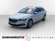 Skoda Superb, 2.0 TDI Combi Ambition HECKKL EL ALLWETTER, Jahr 2023 - Hildburghausen