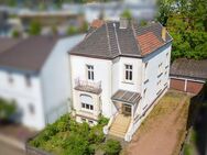 Rohdiamant + Tolle Lage + Perfekt als Eigenheim oder Kanzlei geeignet + Innenhof + Doppelgarage + große Einfahrt - Saarlouis