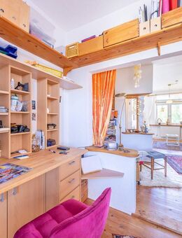 Maisonettewohnung mit Altbaucharme - Stilvolles Wohnen in Bremen-Walle - Bremen